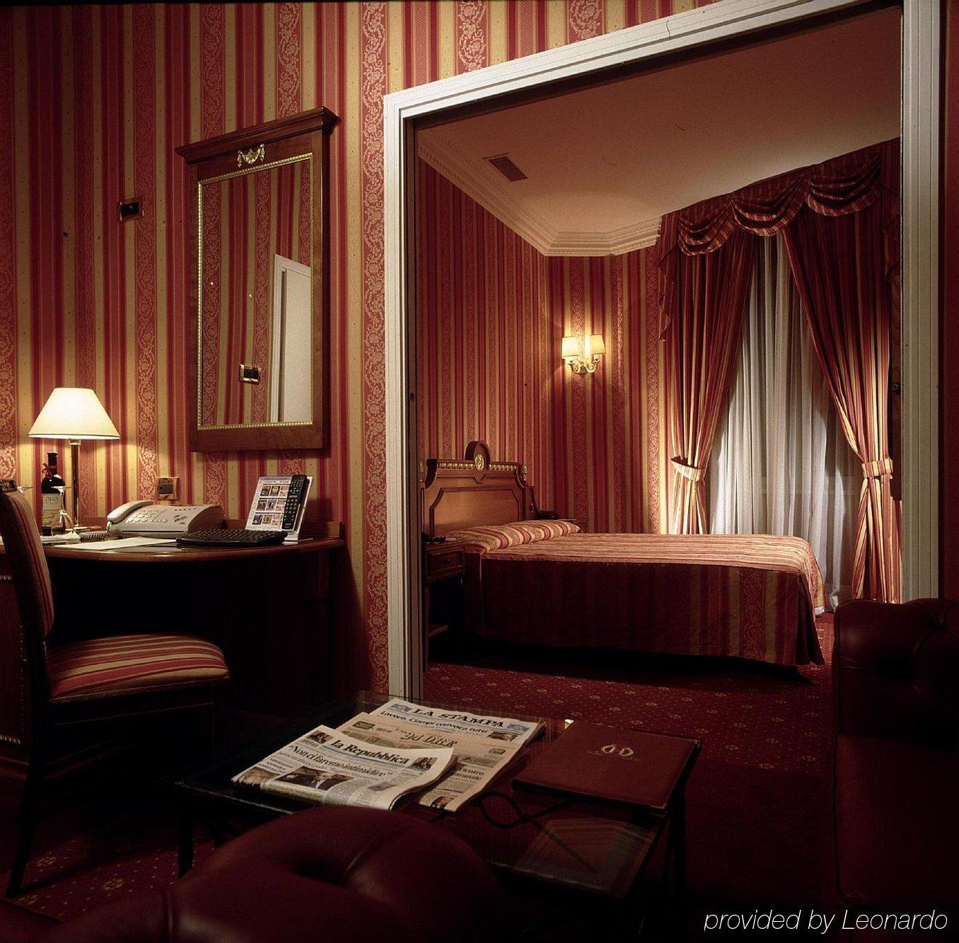 Gambrinus Hotel Rome Room photo